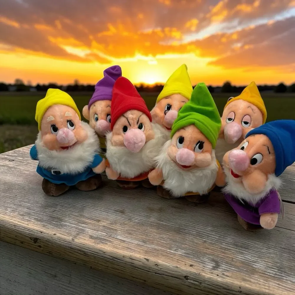 Set of 7 VTG Disneyland Walt Disney World Seven Dwarfs Plush Set 7” All w/ tags